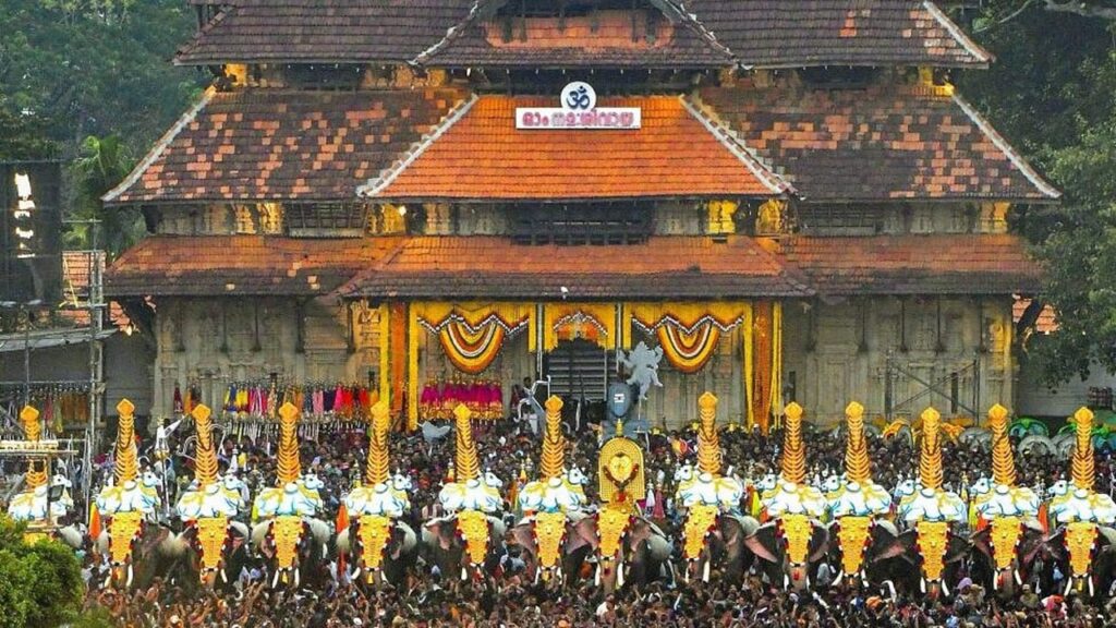 കൊടുംചൂടിലും ആവേശം തീരാതെ തൃശൂർ പൂരം – ആചാരങ്ങളുടെ ഭംഗിയിൽ നഗരം ഉണർന്നു 1 Thrissur Pooram 2026