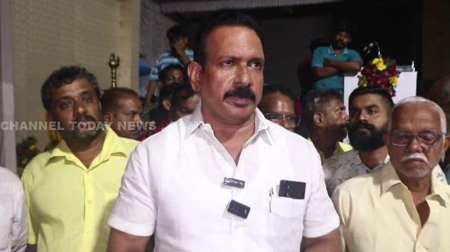 Chenthi Anil Custody: മുഖ്യമന്ത്രിയുടെ വാഹനം തടഞ്ഞെന്ന സംഭവത്തിൽ DCC അംഗം ചേന്തി അനിൽ കസ്റ്റഡിയിൽ 3 Chenthi Anil Custody