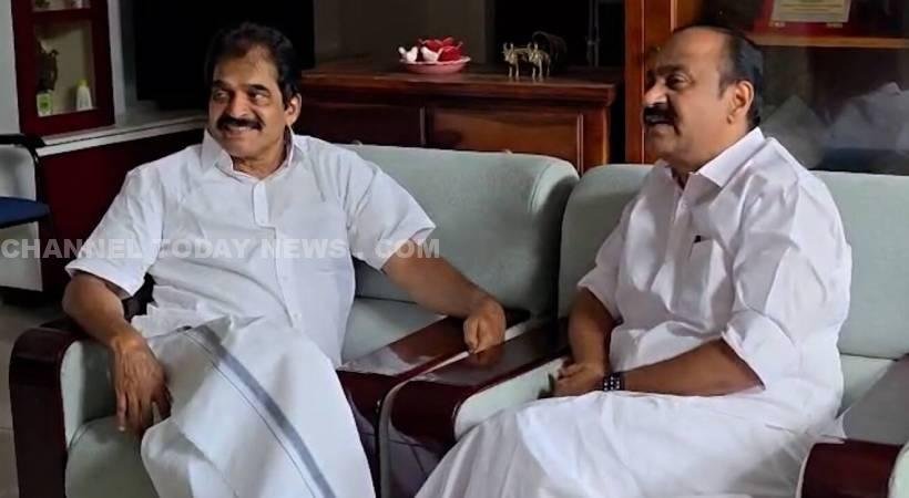KPCC President സ്ഥാനത്തേക്ക് നിർണായക നീക്കം; കെ സി വേണുഗോപാലുമായി വി ഡി സതീശൻ കൂടിക്കാഴ്ച 1 KPCC President Discussion