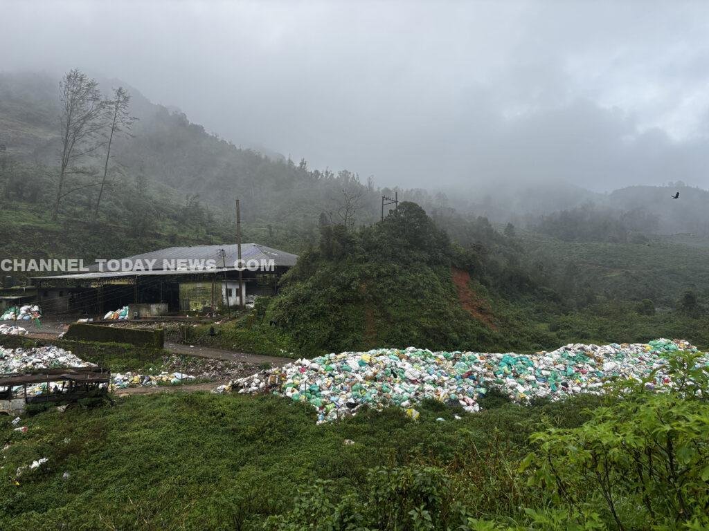 Western Ghats Ecology: Mountains of Unregulated Waste Threatens Fragile Eco-System in Munnar 1 Munnar waste crisis