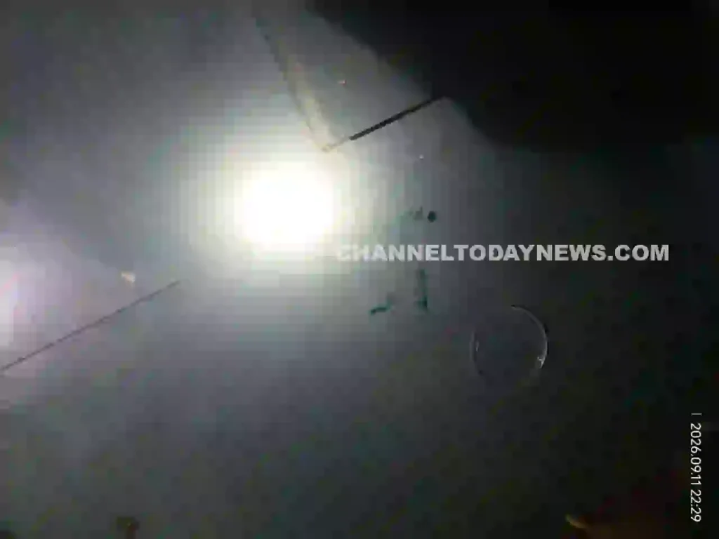 Adimaly Twins Babies Death : അടിമാലി ഇരുമ്പുപാലത്തെ ഇരട്ടക്കുട്ടികളുടെ മരണം : തിന്നറല്ല, ഉള്ളിൽ ചെന്നത് മാരക കീടനാശിനി ? കുപ്പിയും തറയിലെ കൈപ്പാടും കണ്ടെത്തി; ചാനൽ ടുഡേ ന്യൂസ് എക്സ്ക്ലൂസീവ് | സെപ്റ്റംബർ 12, 2026 5 Adimaly Twins Babies Death