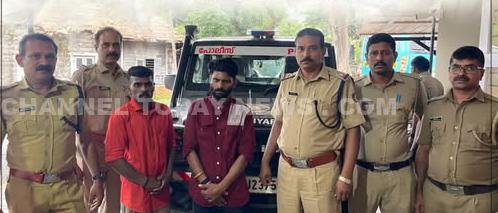 Vandiperiyar cardamom theft: 22 കിലോ ഉണക്ക ഏലക്ക മോഷ്ടിച്ച പ്രതികൾ പിടിയിൽ - Channel Today News 1 Vandiperiyar cardamom theft